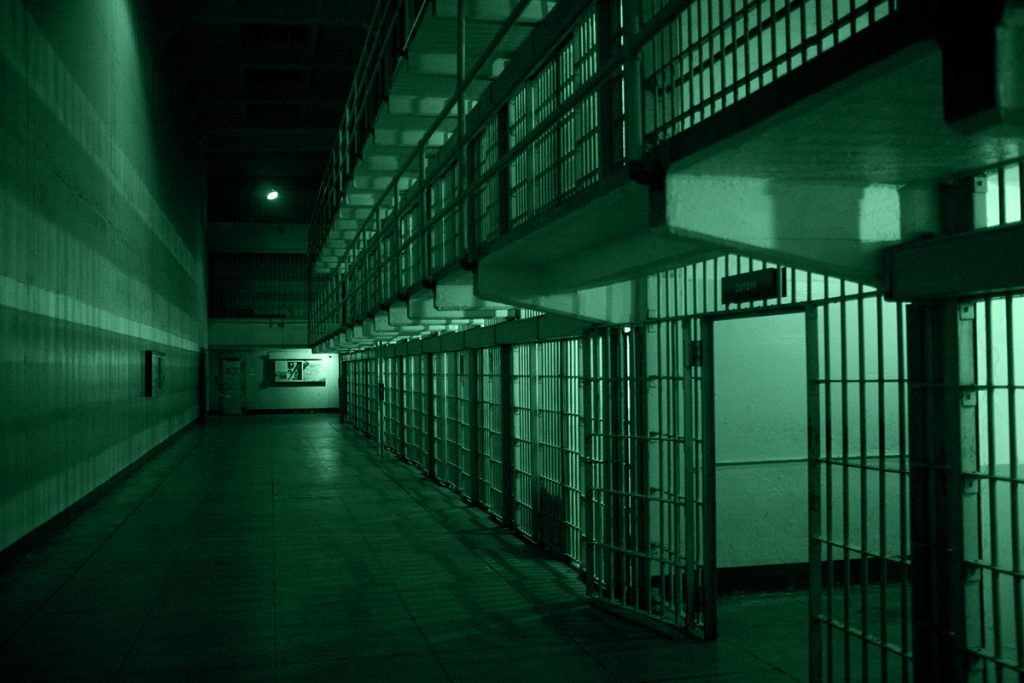 Quali sono le 10 prigioni peggiori al mondo? In questi luoghi la punizione diventa sopravvivenza e l’uomo è ridotto al limite estremo.