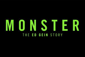 “Monster” racconta Ed Gein: scopri la recensione di Fiabe Noir tra fatti reali, licenze narrative e spettacolarizzazione del crimine.
