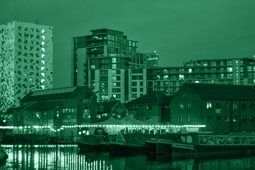 Un viaggio noir nelle 10 città più pericolose nel Regno Unito nella prima metà del 2025, tra numeri, contesto sociale e storie di allarme urbano.