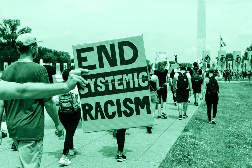 Razzismo: dalle origini storiche ai meccanismi psicologici e sociali, un’analisi del fenomeno e delle sue conseguenze.