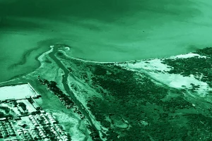 Due uomini del Texas sono stati accusati di complotto perché volevano invadere l’isola Gonave e ridurre donne e bambini in schiavitù.