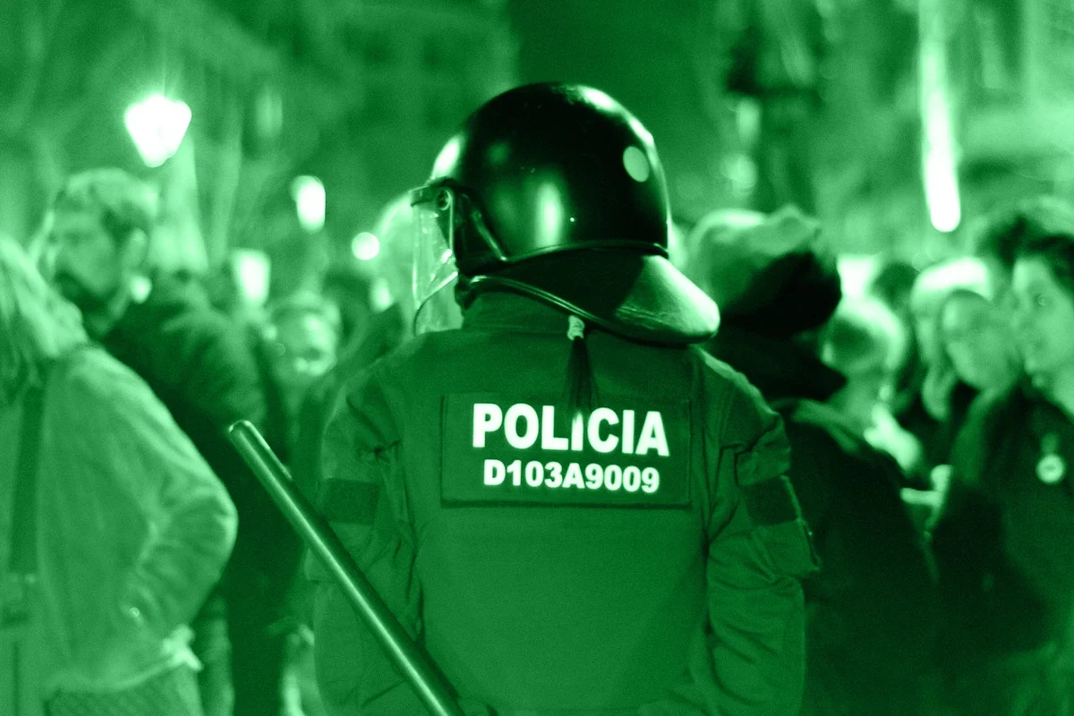 Due minori condannati per l’omicidio di Belén Cortés: il caso evidenzia rischi per educatori e la necessità di riforme in Spagna.
